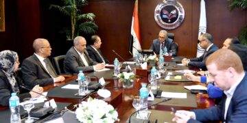 الهيئة العامة للاستثمار والهيئة العامة للأبنية التعليمية تبحثان تحفيز القطاع الخاص على المشاركة في مبادرة إنشاء المدارس