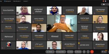 المصرف المتحد ينظم ورشة عمل تطوعية لتعليم لغة الاشارة
