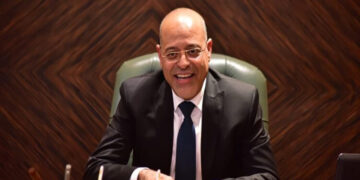 وزير العمل يُعلن استخراج شهادات “مزاولة الحرفة” و”مستوى المهارة ” بالمجان لـ 7516 عاملًا في”الضبعة”