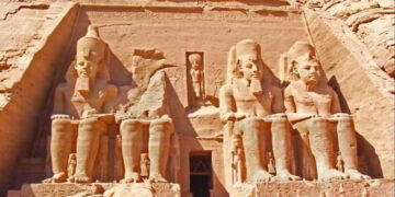 واحدة من أعظم تحديات الهندسة الأثرية.. كيف تم إنقاذ معابد أبو سمبل من الغرق؟