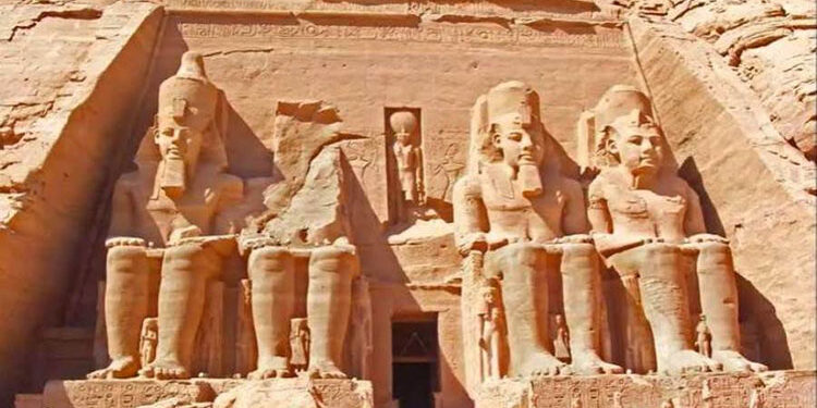 واحدة من أعظم تحديات الهندسة الأثرية.. كيف تم إنقاذ معابد أبو سمبل من الغرق؟