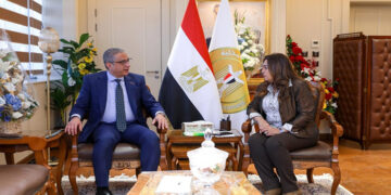 وزيرة التنمية تتابع مع محافظ الفيوم جهود تنفيذ المبادرة الرئاسية “بداية”