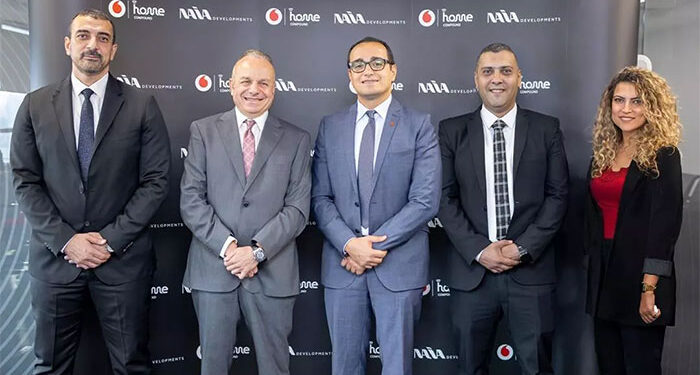 “نايا للتطوير العقاري”تتعاقد مع”فودافون – مصر “لتوفير خدمات “Triple Play” داخل مختلف مشروعاتها