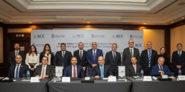 بنك الإمارات دبي الوطني يوقع عقد تمويل بـ 2.5 مليار جنيه لصالح شركة الإنشاءات العربية