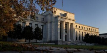 الفيدرالي الأمريكي يخفض أسعار الفائدة للمرة الثالثة في 2024.. الأسباب والتوقعات