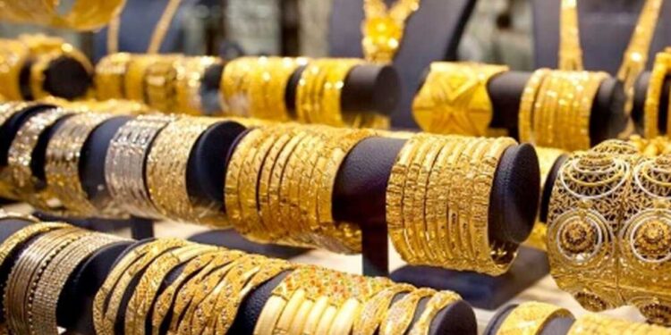 «آي صاغة»: 20 جنيهًا تراجعًا في أسعار الذهب في منتصف تعاملات اليوم