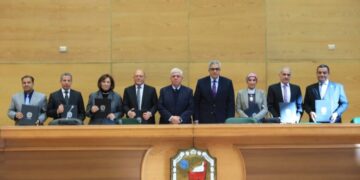 وزير التعليم العالي يشهد افتتاح مؤتمر “الاستثمار في البحث العلمي” بجامعة سوهاج