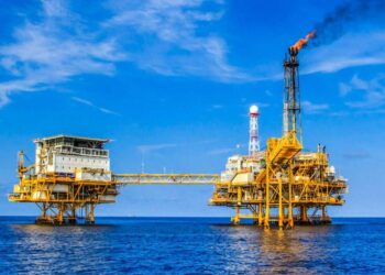 “بترول الصحراء الغربية” و”ميدور” يوقعان اتفاقية لتداول الزيت الخام لتعزيز قدرات الطاقة في مصر