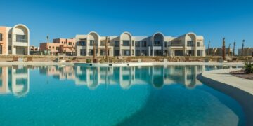 الجونة تسلم ٧٥٪؜ من المرحلة الاولى في كاماران وتطلق مرحلة جديدة في ٢٠٢٥