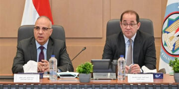 وزيرا المالية والري يبحثان التنسيق المشترك بين الوزارتين فى العديد من الملفات