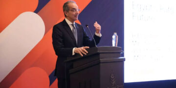 وزير الاتصالات: إطلاق النسخة الثانية من الاستراتيجية الوطنية للذكاء الاصطناعى العام المقبل