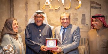 المهندس خالد عباس يستقبل وفداً من مجلسي النواب والشورى البحريني في زيارة العاصمة الإدارية