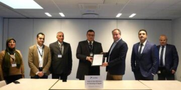 وزير الإسكان يلتقي رئيس “rehlko العالمية” لبحث الموضوعات الفنية بالمشروعات التي تنفذها الوزارة