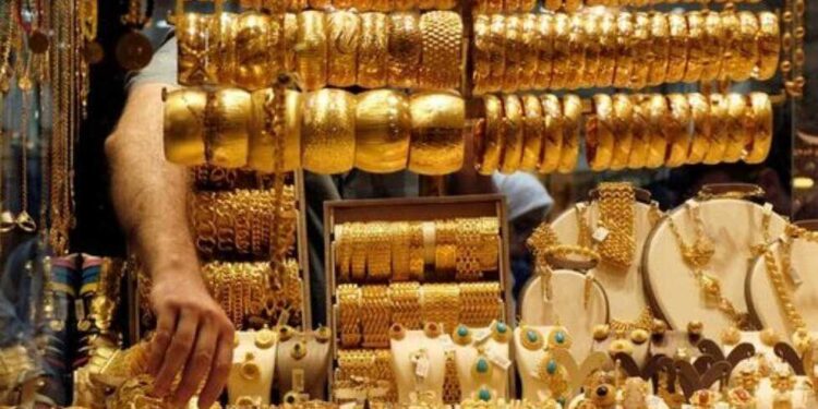 «آي صاغة»: الذهب يوقف سلسلة مكاسبه وينهي موجة صعود الأسبوع الماضي