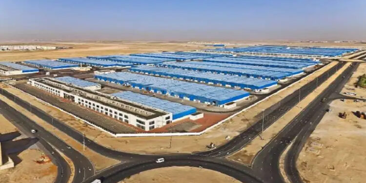 المتر بـ 1930 جنيهًا.. الإسكان تطرح أراضي جديدة | تفاصيل