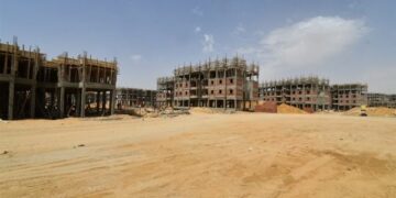 المتر بـ 1930 جنيها وبنظام حق الانتفاع.. الإسكان تطرح قطع أراضي جديدة بهذه المدن | هتقسط براحتك