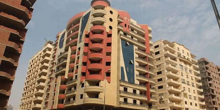 انهيار أسعار الشقق 50%.. صدمة كبرى لملاك العقارات تحدث في هذا الموعد