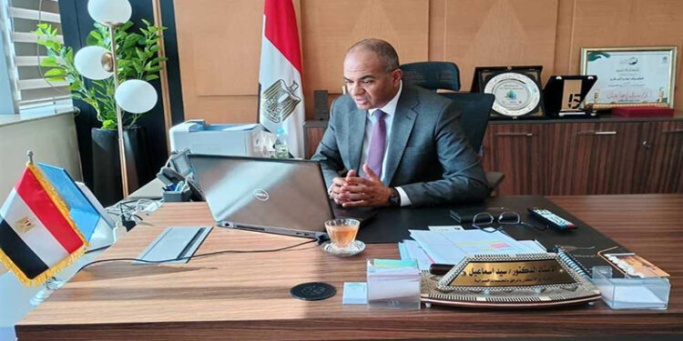 نائب وزير الإسكان يبحث أوجه التعاون مع مسئولي قطاع المياه بدولة قبرص