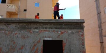 الإسكان: تنفيذ حملات لغلق أنشطة مخالفة وإزالة مخالفات بناء وإشغالات بـ5 مدن جديدة