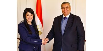 وزيرة التخطيط تلتقي وكيل لجنة الخطة والموازنة بمجلس النواب