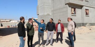 رئيس جهاز مدينة 6 أكتوبر يتفقد عمارات  المبادرة الرئاسية”سكن لكل المصريين” لمتابعة المستجدات