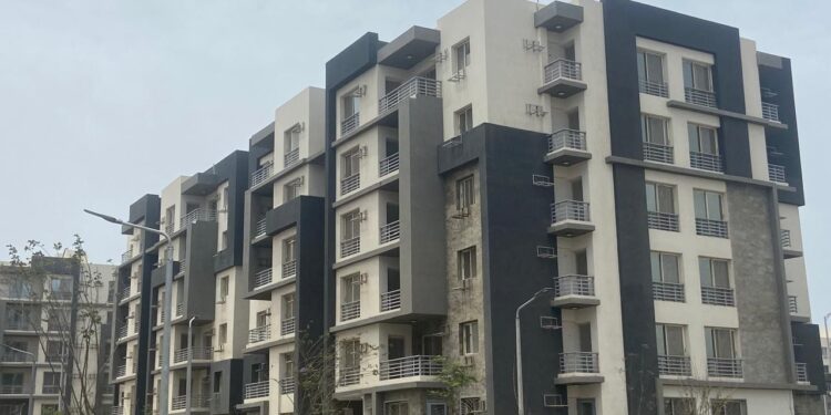 “الشربيني” إنهاء وبحث وحل 3282 موضوعا من الموضوعات المتعلقة بطلبات العملاء