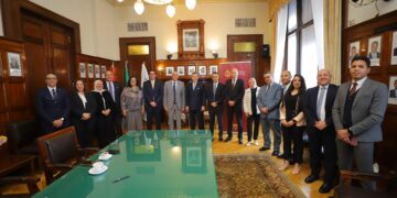 بنك مصر يوقع عقد مع جهاز تنمية المشروعات المتوسطة والصغيرة ومتناهية الصغر بقيمة 300 مليون جنيه