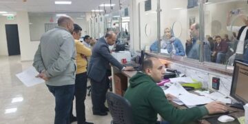 مسئولو “الإسكان” يتفقدون سير العمل بجهازي العبور والعاشر من رمضان لمتابعة استلام طلبات تراخيص المباني إلكترونيا