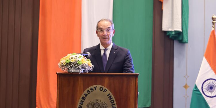 وزير الاتصالات يلقى كلمة فى احتفالية سفارة الهند بالقاهرة بمناسبة عيد جمهورية الهند الـ76