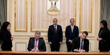 رئيس الوزراء يشهد توقيع مذكرة تفاهم بين “إيتيدا” ومجموعة “كونيكتا” العالمية لإطلاق عملياتها وتأسيس مقر إقليمي لها في مصر