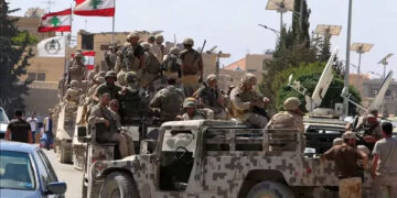 الجيش اللبناني: وحدات عسكرية تنتشر ببلدات عدة جنوب الليطانى بعد انسحاب جيش الاحتلال منها