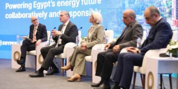 مؤتمر مصر الدولى للطاقة يستضيف وزراء البترول والكهرباء والبيئة وقطاع الأعمال