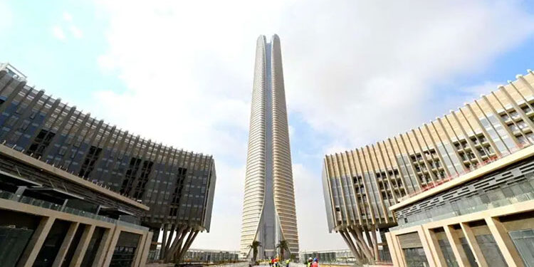 “العاصمة الإدارية” يطرح 4 مبان بألية حق الانتفاع