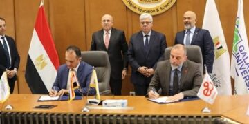 وزير التعليم العالي يشهد توقيع اتفاقية تعاون بين جامعة الجلالة وشركة “إي آند مصر”