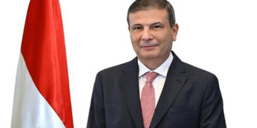 وزير الزراعة تصدر 1111 ترخيص تشغيل لكافة أنشطة ومشروعات الثروة الحيوانية والداجنة والعلفية