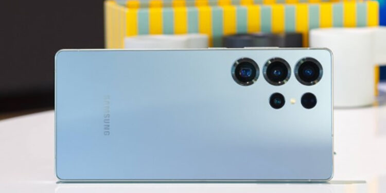 سامسونج تطلق Galaxy F06 5G منخفض الثمن