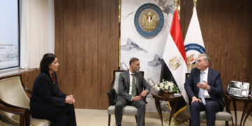 وزير البترول يستقبل رئيس شركة أركيوس المشتركة بين بى بى البريطانية و XRG الإماراتية