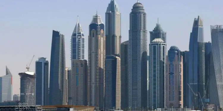 مبيعات العقارات الفاخرة في دبي تسجل مستوى قياسيا جديدا عند 435 صفقة خلال 2024
