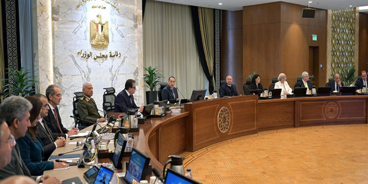 رئيس الوزراء يترأس الاجتماع الأسبوعي للحكومة بالعاصمة الإدارية الجديدة