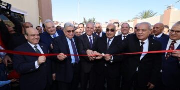 وزير العدل يفتتح مجمع خدمات الشهر العقاري والتوثيق بالغردقة