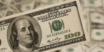 أسعار الدولار في مصر اليوم الأربعاء