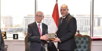وزير العمل يلتقي سفير اليابان لدى مصر  لتفعيل التعاون المشترك في مجالات التدريب وتنقل الأيدي العاملة