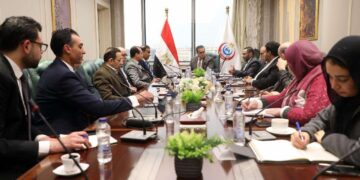 وزير الصحة يعقد اجتماعًا لمراجعة وتوحيد بروتوكولات علاج الأورام