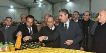 وزير التموين يفتتح معرض “أهلاً رمضان” بالسواح لتوفير السلع بأسعار مخفضة