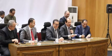 نائب رئيس الوزراء وزير الصحة يشهد قرعة اختيار البعثة الطبية لموسم الحج