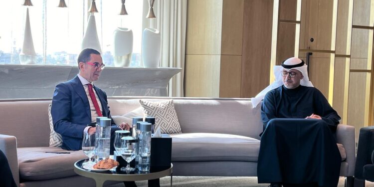 وزير الاستثمار ونظيره الكويتى يبحثان سبل تعزيز العلاقات الاقتصادية المشتركة بين البلدين