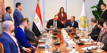 وزيرة التنمية تشهد التوقيع علي بروتوكول تعاون بين الوزارة وشركة ” إيزي كاش” لتسهيل خدمات الدفع الالكترونى