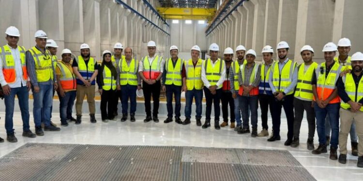 وزير الإسكان يزور مشروع سد ومحطة كهرباء “جوليوس نيريرى” لتوليد الطاقة بدولة تنزانيا الاتحادية