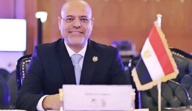 وزير العمل :ملتزمون بالحريات النقابية ومعايير العمل الدولية تنفيذاً لتوجيهات الرئيس السيسي