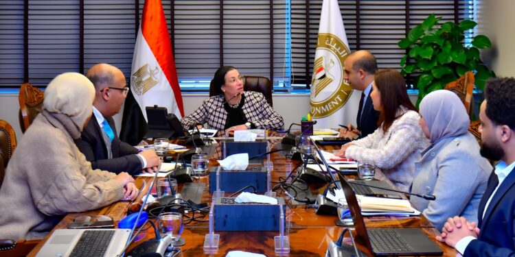 وزيرة البيئة: نهدف الى وضع خطط مستقبلية لتعزيز سبل الحد من التلوث البلاستيكي